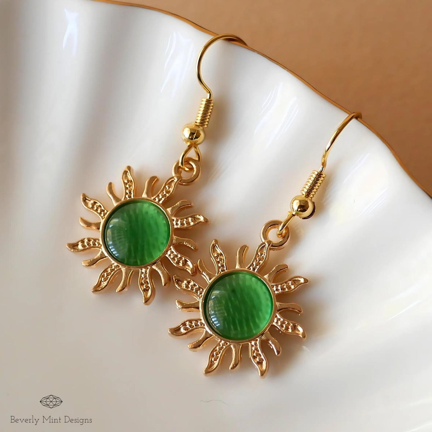 Sun Earrings, 18K Gold Boho Sun Earrings, Green Earrings, Bohemian Style Earrings, Gold Sunburst Earrings, Gift For Her