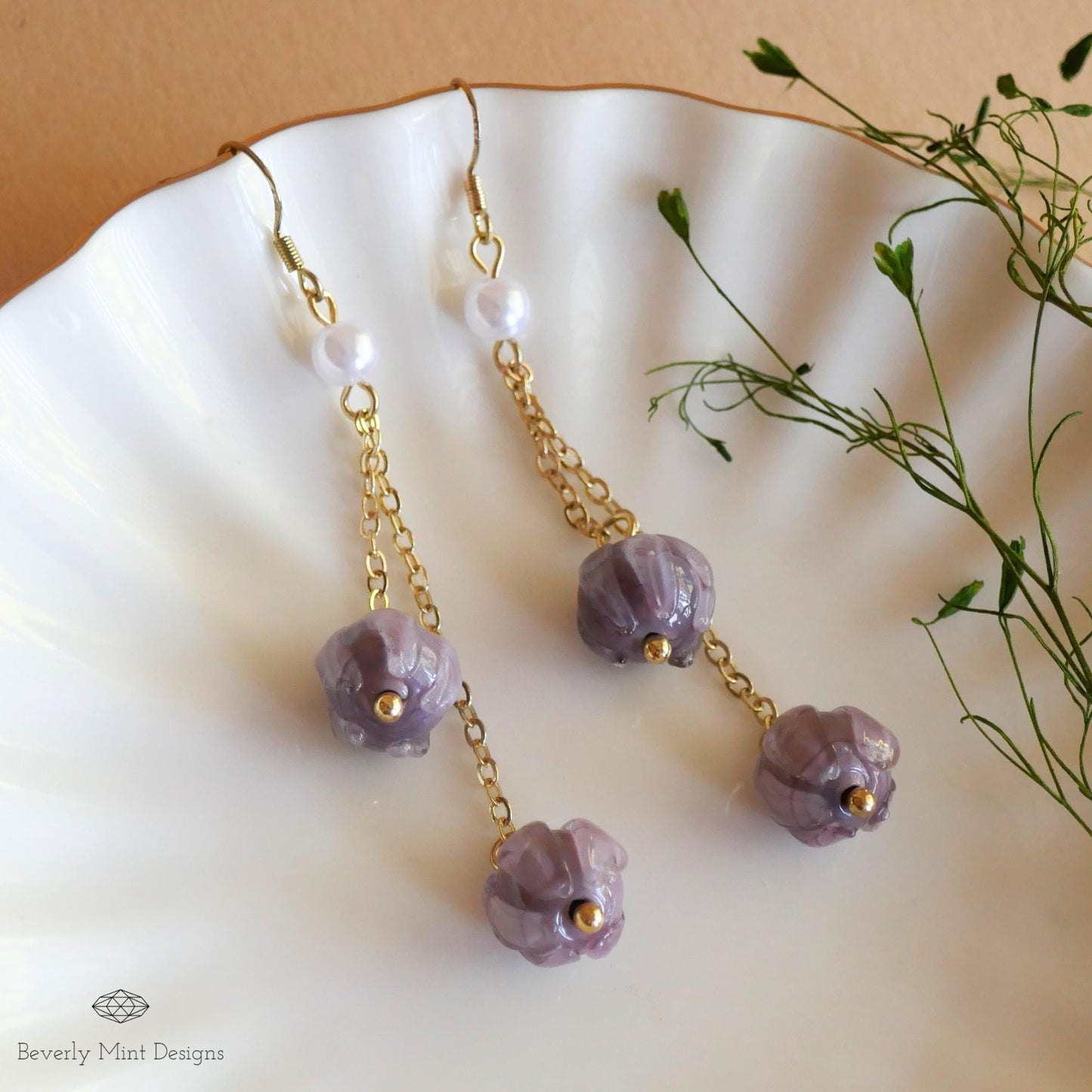 Purple Lily of The Valley,  Purple Flower Earrings, Floral Dangle and Drop Earrings, Birth Flower for May ,Unique Earrings