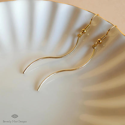Gold Twirl Earrings, Gold Drop Earrings, Minimalist Twirl Earrings, Wavy Earrings, Gold Threader Earrings, Sensitive Ear & Clip-On Options