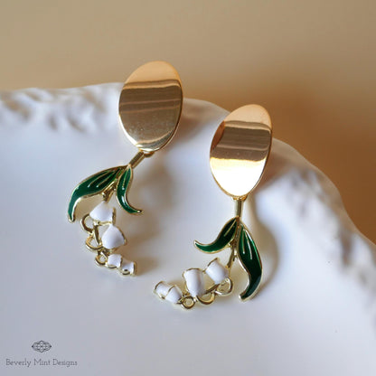 White Lily Of The Valley Flower Earrings, Floral Gold Drop Earrings, Birth Flower for May ,Unique Earrings ,Gift For Her, Gift For Her