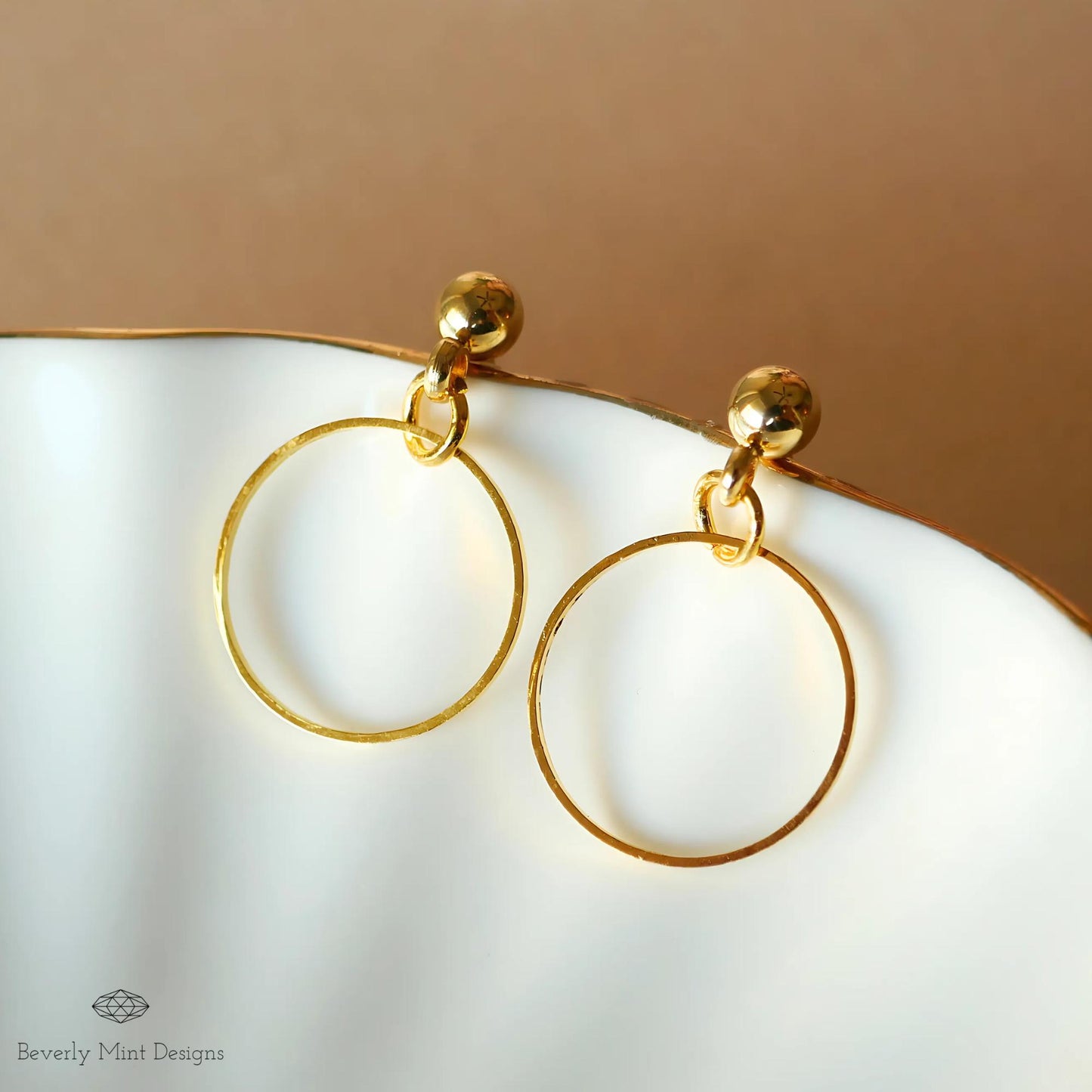 18K Gold Hoop Minimalist Stud Earrings, Simple Open Circle Drop Earrings, Lightweight Modern Geometric Jewelry, Elegant Everyday Earrings