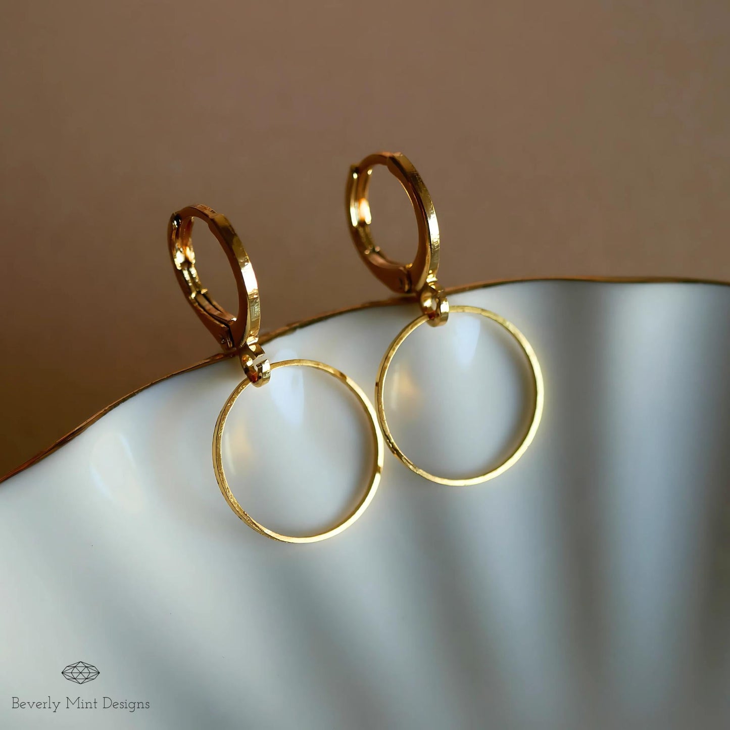 18K Gold Minimalist Hoop Dangle Earrings, Simple Open Circle Drop Earrings, Lightweight Modern Geometric Jewelry, Elegant Everyday Earrings