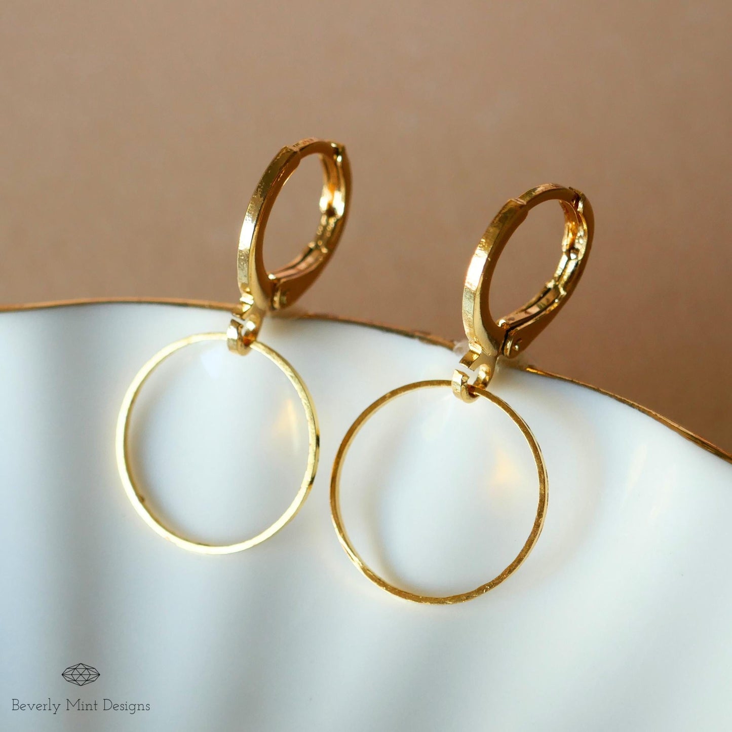 18K Gold Minimalist Hoop Dangle Earrings, Simple Open Circle Drop Earrings, Lightweight Modern Geometric Jewelry, Elegant Everyday Earrings