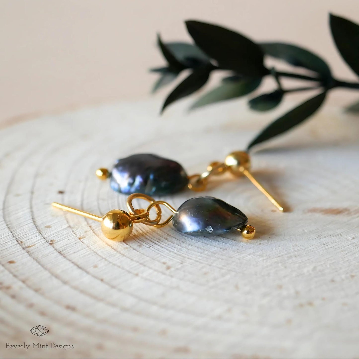 Gold Drop Earrings with Black Baroque Pearl Beads, Minimalist Pearl Dangle Earrings, Elegant Statement Jewelry, Unique, Gift For Her