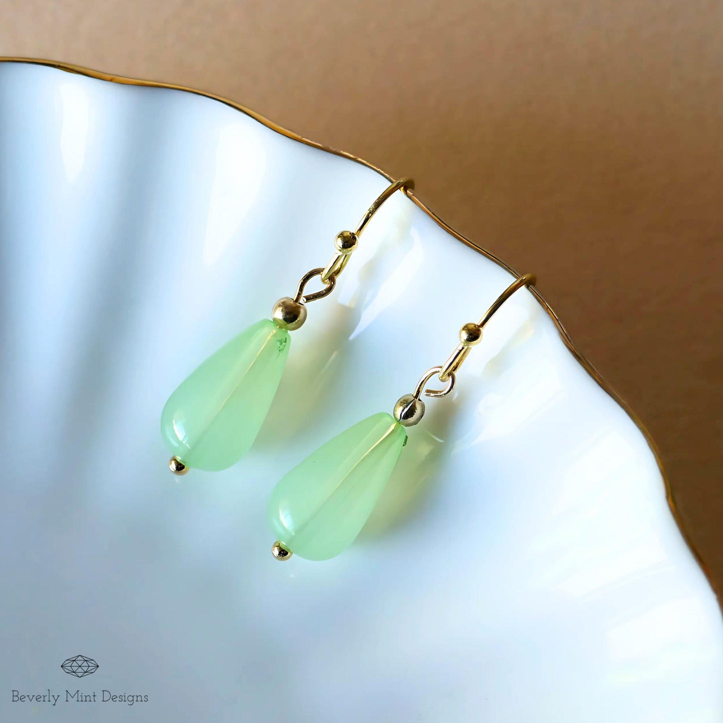 Jade Color Teardrop Earrings, Green Teardrop Earrings , 18K Gold Drop Earrings, Light Green Earrings, Minimalist Earrings Mint Green