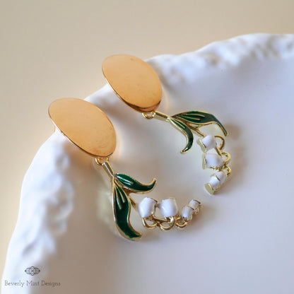 White Lily Of The Valley Flower Earrings, Floral Gold Drop Earrings, Birth Flower for May ,Unique Earrings ,Gift For Her, Gift For Her