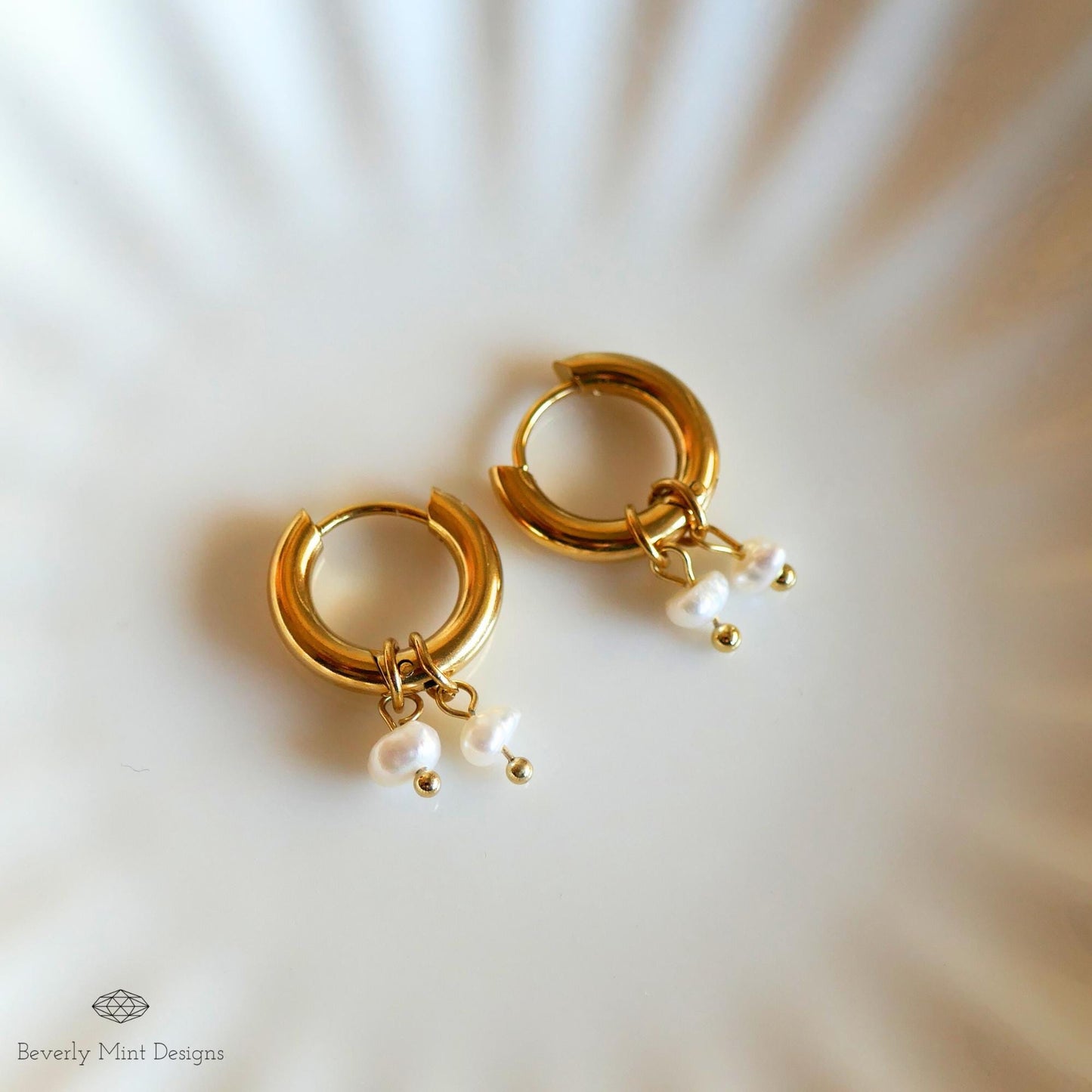 Chunky Huggie Earrings with Mini Pearls , Gold Hoop Earrings , Chunky Hoop with tiny beads , Pearl Glow , Minimalist Pearl Jewelry