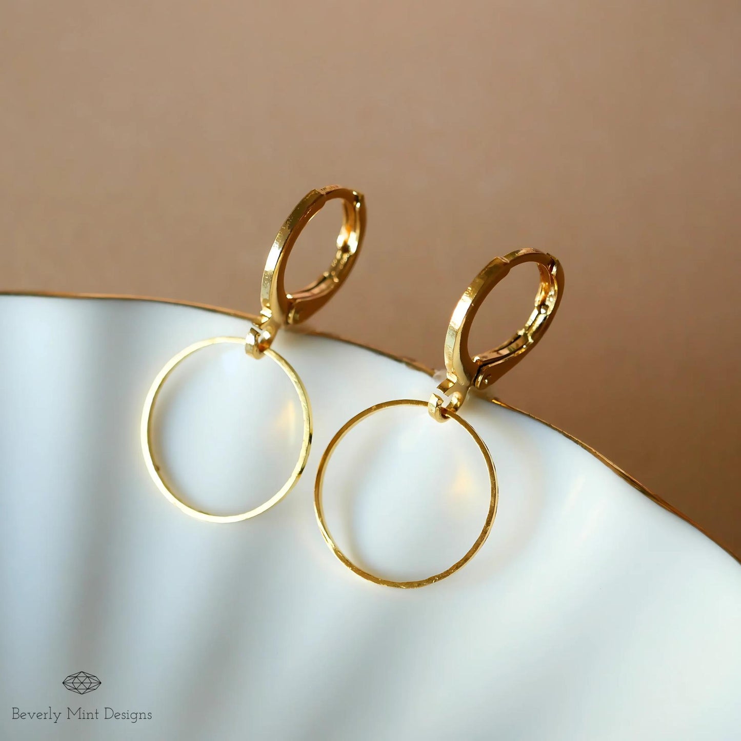 18K Gold Minimalist Hoop Dangle Earrings, Simple Open Circle Drop Earrings, Lightweight Modern Geometric Jewelry, Elegant Everyday Earrings