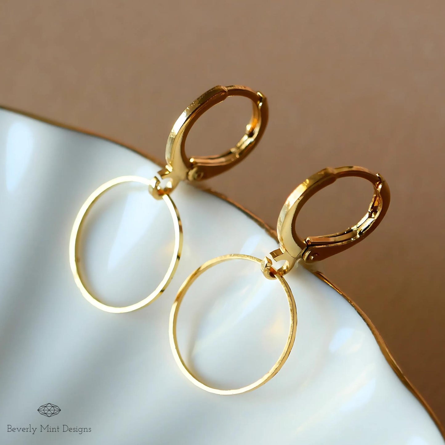 18K Gold Minimalist Hoop Dangle Earrings, Simple Open Circle Drop Earrings, Lightweight Modern Geometric Jewelry, Elegant Everyday Earrings