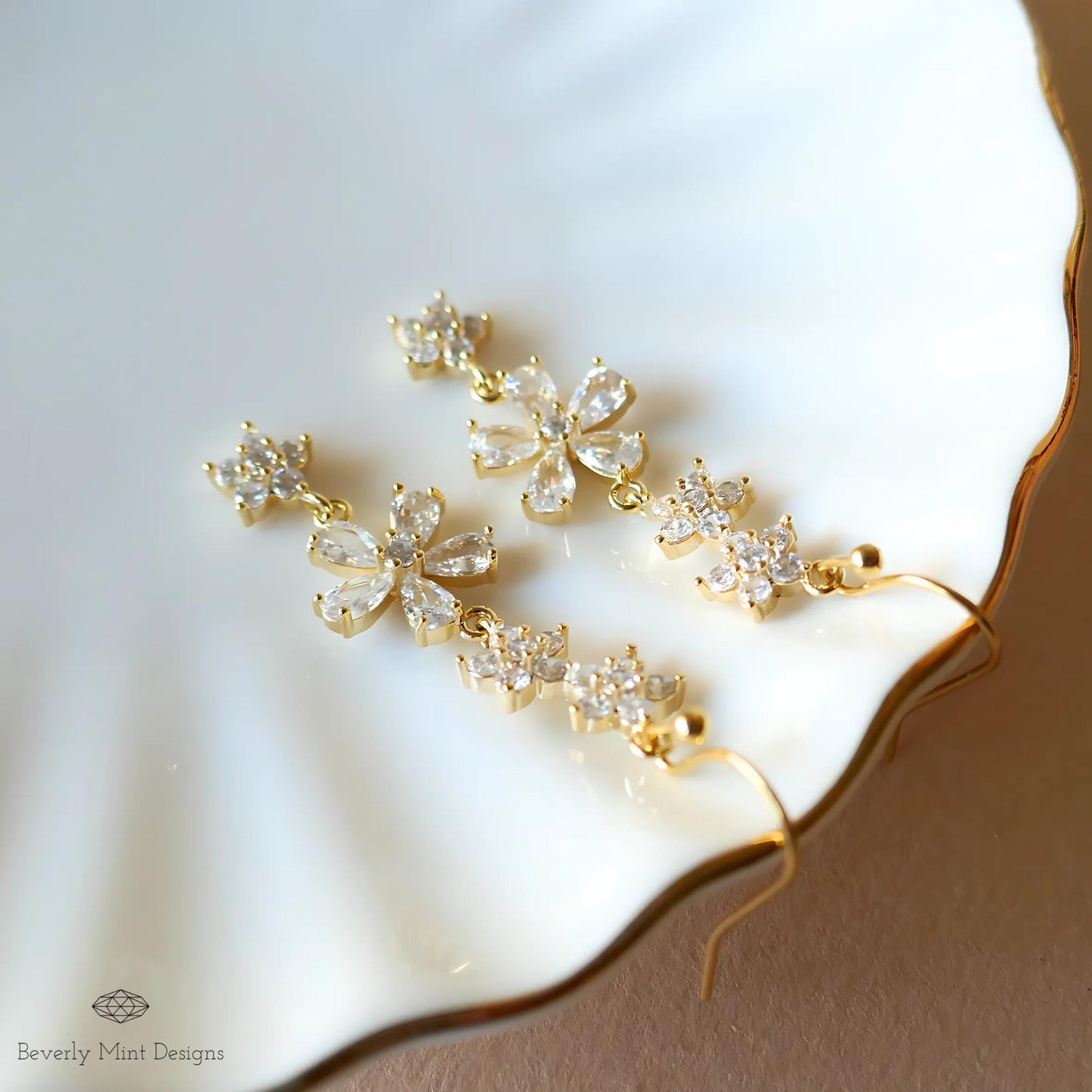 Crystal Flower Drop Earrings - Elegant Wedding Jewelry, Bridal Statement Earrings, Long Gold Dangle Earrings, Sparkling Floral Earrings