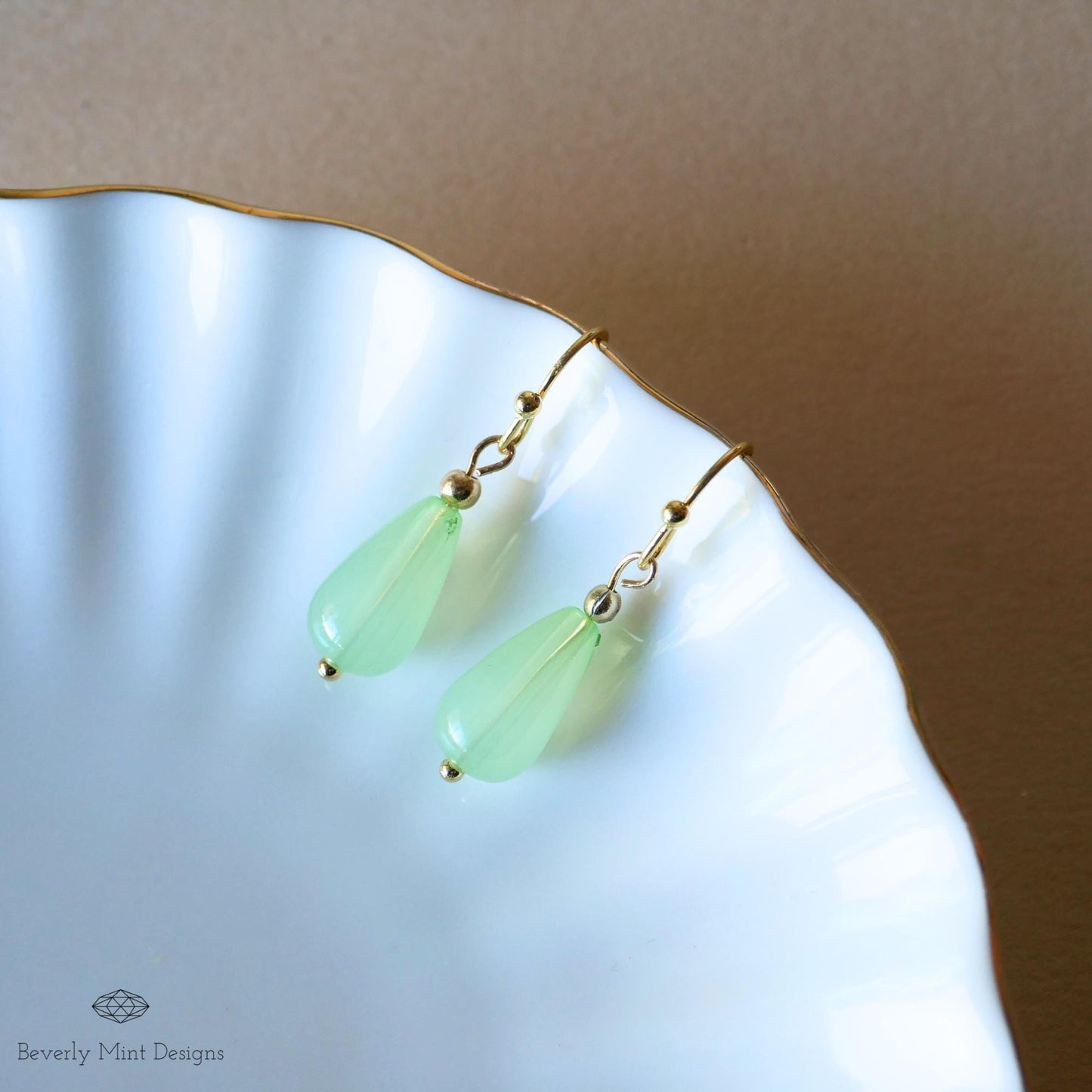 Jade Color Teardrop Earrings, Green Teardrop Earrings , 18K Gold Drop Earrings, Light Green Earrings, Minimalist Earrings Mint Green