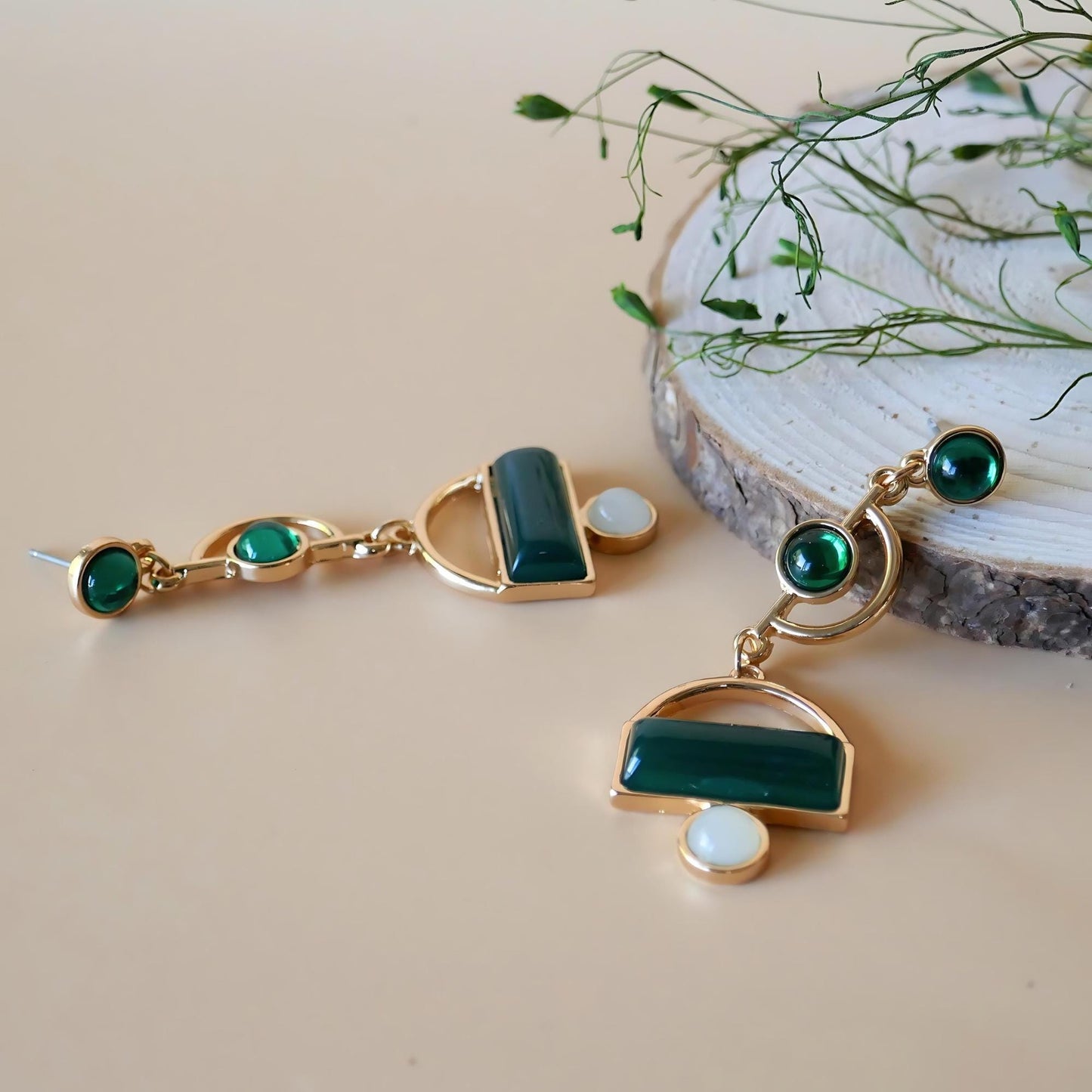 Vintage Style Earrings, Green Geometric Earrings, Dangle Earrings Green Drop Earrings, Unique Jewelry, Retro Earrings, Antique Jewelry