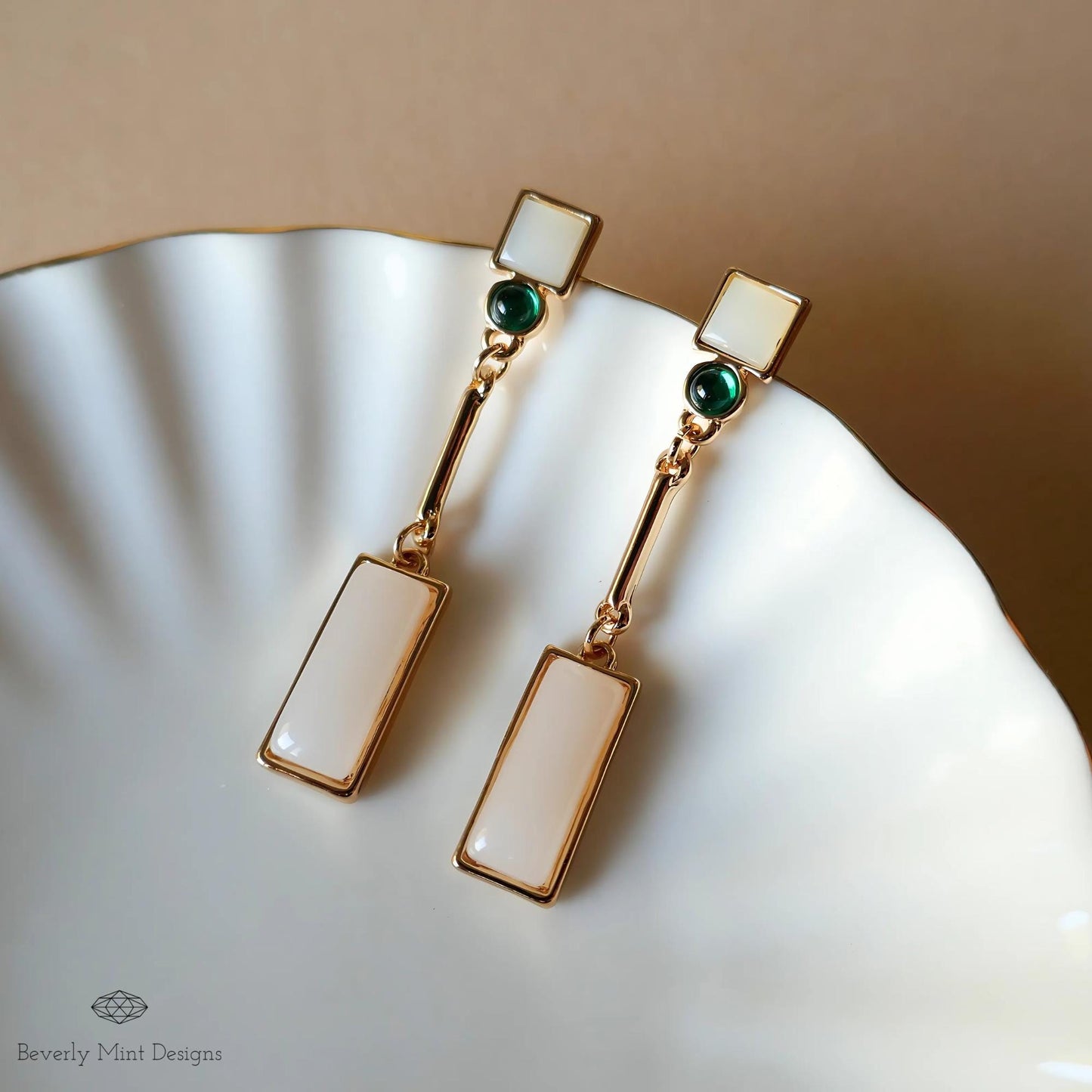 Minimalist Geometric Drop Earrings ,Gold and Green Dangle Earrings,Modern Rectangular Statement Jewelry for Women, Gift For Her
