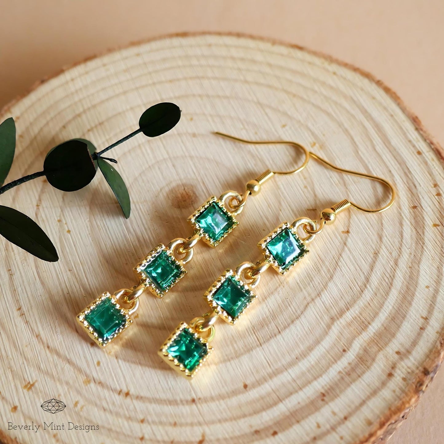 Green Dangle Earrings, 18K Gold Dangle and Drop Earrings with Green Gem Stones, Unique Earrings,  Emerald Green Retro Jewerly