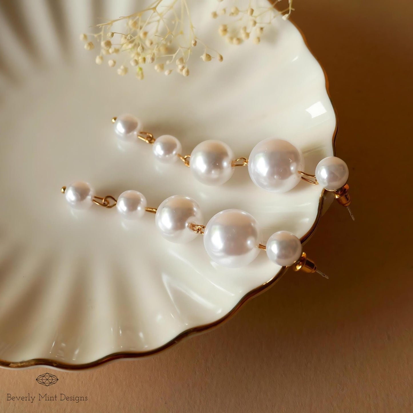 Elegant Pearl Dangle Earrings, Pearl Drop Earrings with Crystals, Bridal Jewelry, Wedding Gift, Statement Wedding Earrings, Gift For Her