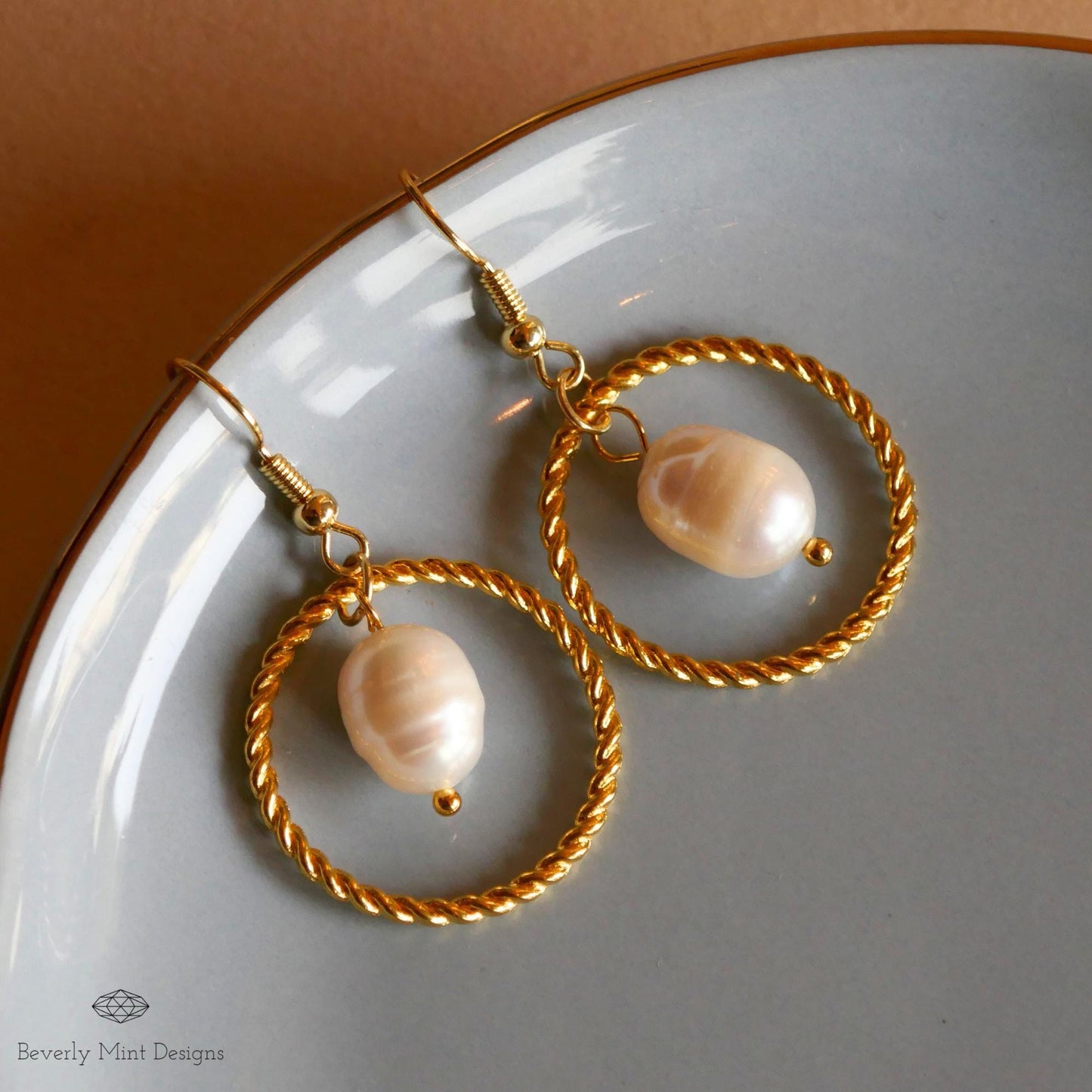 Baroque Pearl and Twisted Gold Hoop Earrings , Elegant Dangle Pearl Earrings, Modern Statement Jewelry , Gift For Her , Wedding Gift Jewelry
