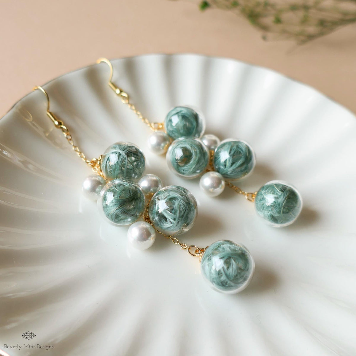 Bubble Earrings , Dangle Glass Beaded Earrings with Pearls, Gold Chain Lightweight Fairycore Jewelry, Sensitive Ear & Clip-On Options