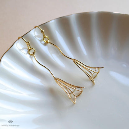 [Etsy 4368782339 image 4/7 id 7621701152] Gold Flower Drop Earrings , Dainty Floral Wire Earrings, Minimalist Nature Jewelry