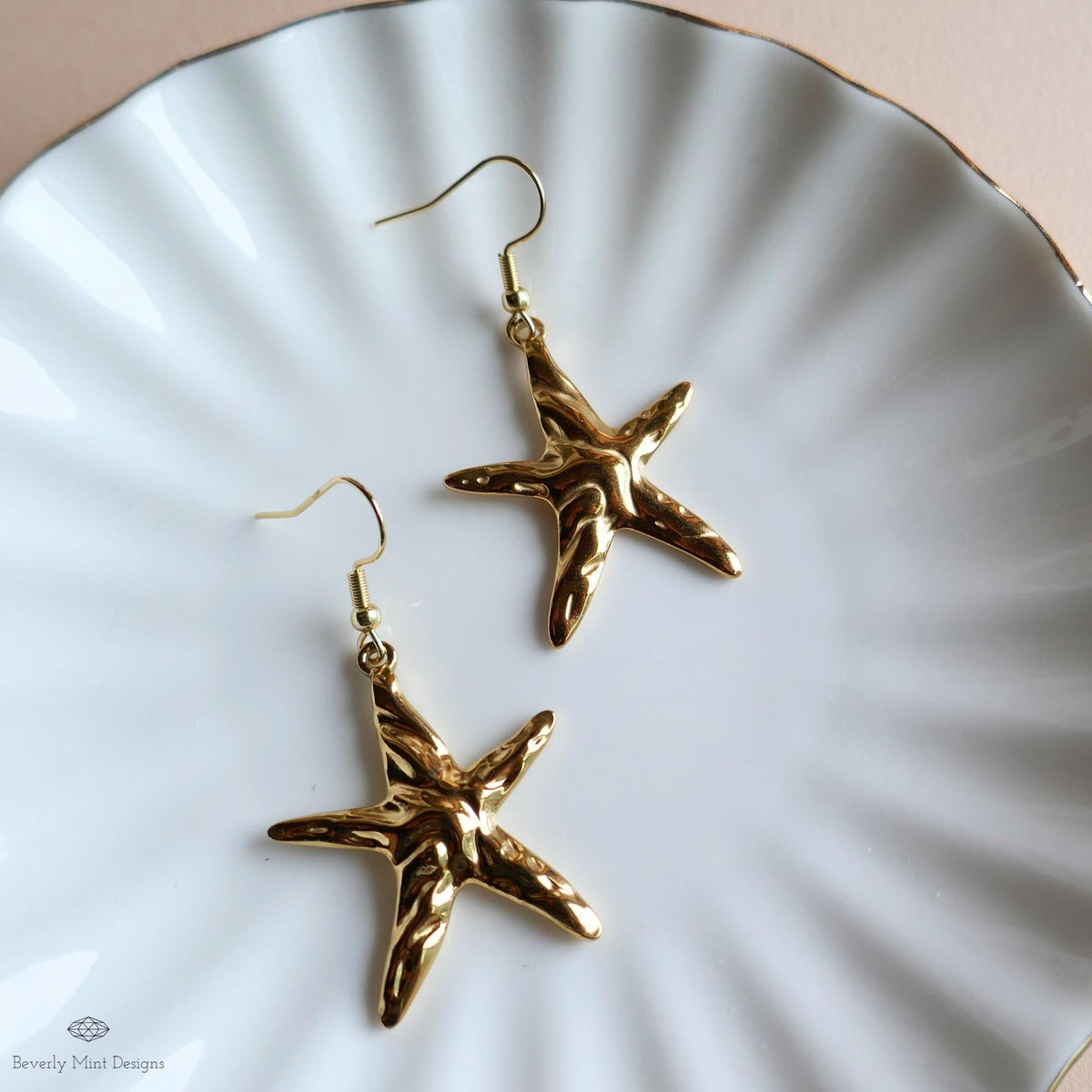 Gold Sculptural Starfish Earrings, Ocean Inspired Earrings , Artistic Coastal Statement Jewelry, Sensitive Ear & Clip-On Options