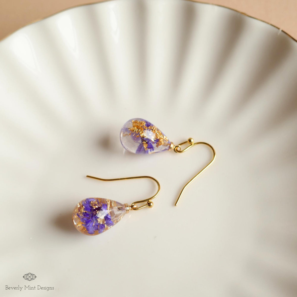 Pressed Flower Resin Earrings, Purple Floral Drop Earrings, Gold Flake Jewelry, Nature Inspired Jewelry, Sensitive Ear & Clip-On Options
