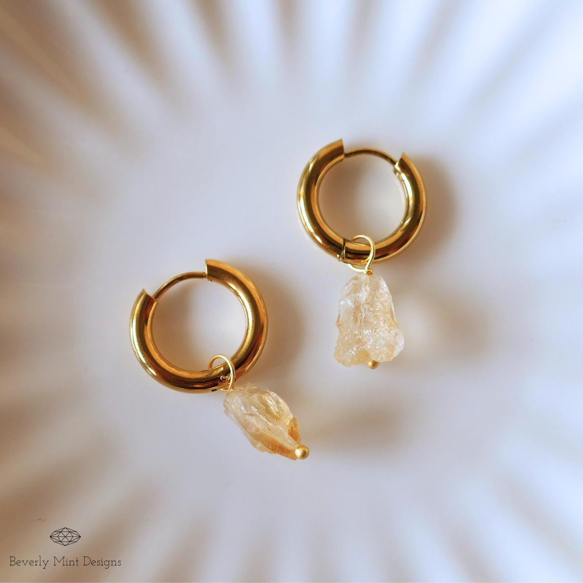 Raw Citrine Stone Earrings, 18K Gold Huggie Hoop Earrings with November Birthstone, Yellow Stone Earrings ,Chakra Stone , Gift, Gift For Her
