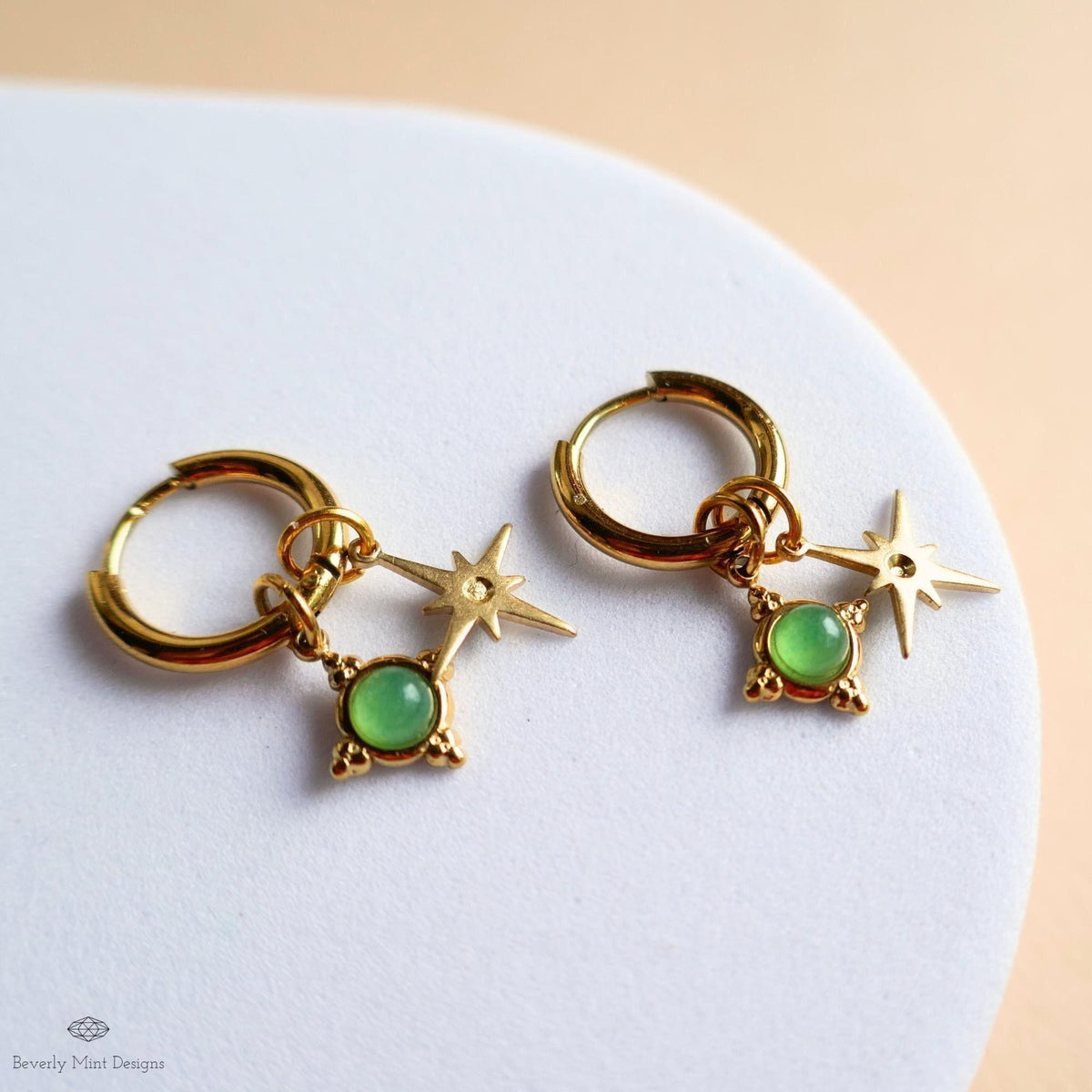 Green Stone Star Earrings, Gold Hoop Earrings, Celestial Jewelry for Her, North Star Charm Hoops, Dainty Drop Earrings, Gift Idea