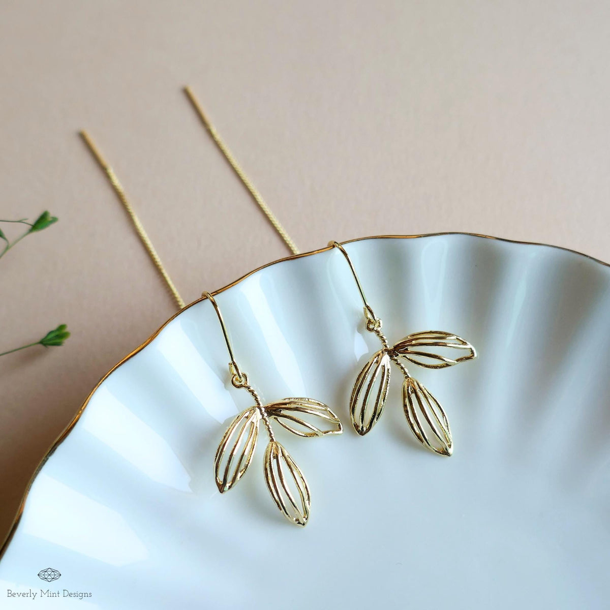 Gold Leaf Threader Earrings, Long Dangle Earrings, Lightweight Botanical Jewelry, Minimalist Drop Earrings, Sensitive Ear & Clip-On Options