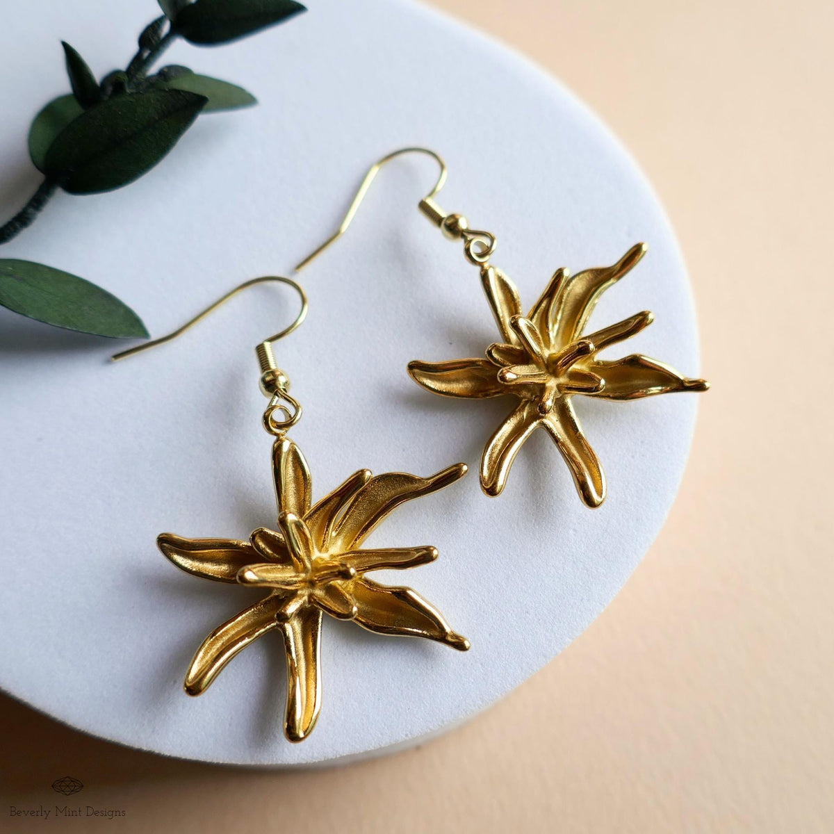 Gold Lily Flower Earrings, Sculptural Floral Earrings , Nature Inspired Botanical Jewelry, Sensitive Ear & Clip-On Options