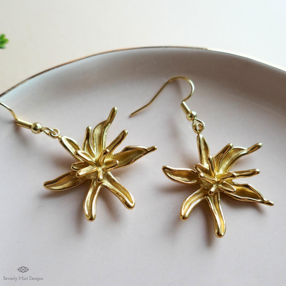 Gold Lily Flower Earrings, Sculptural Floral Earrings , Nature Inspired Botanical Jewelry, Sensitive Ear & Clip-On Options