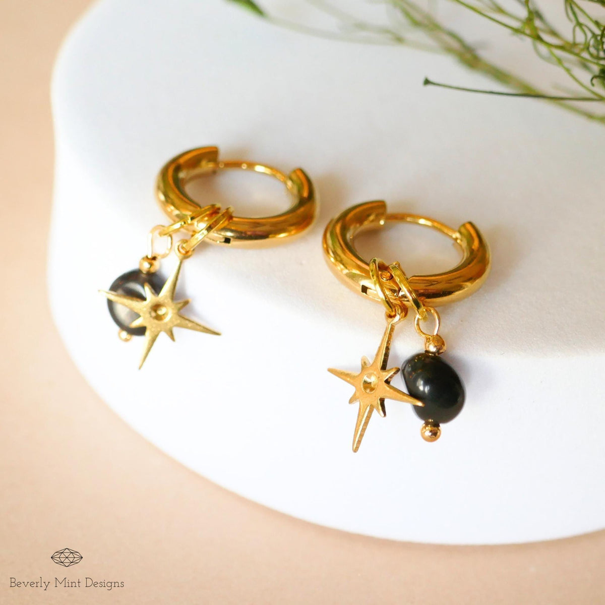 Gold Star Hoop Earrings, Minimalist Dangle Hoops, Celestial Statement Jewelry, 18K Gold Huggie Earrings, Chunky Huggie Hoops