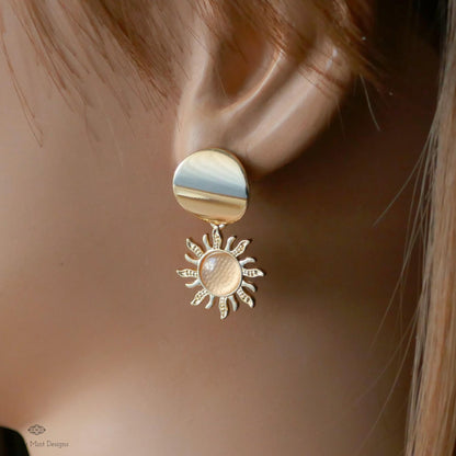 Gold Sun Earrings, Gold Sunburst Boho Style Earrings 18K Gold Disc Earrings, Bohemian Jewelry, Sensitive Ear & Clip-On Options