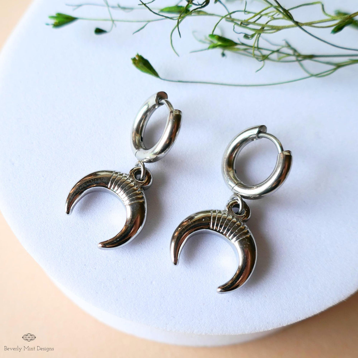 Crescent Moon Hoop Earrings , Boho Silver Dangle Earrings, Witchy Celestial Jewelry, Lunar Hoop Earrings for Women