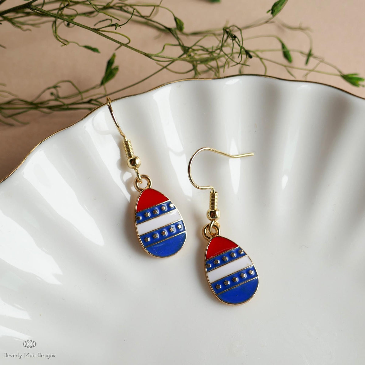 Teardrop Patriotic Earrings , Red White Blue Dangle Jewelry, USA 4th of July Earrings, Sensitive Ear & Clip-On Options