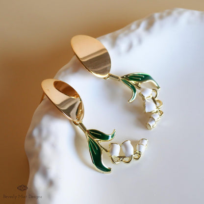 White Lily Of The Valley Flower Earrings, Floral Gold Drop Earrings, Birth Flower for May ,Unique Earrings ,Gift For Her