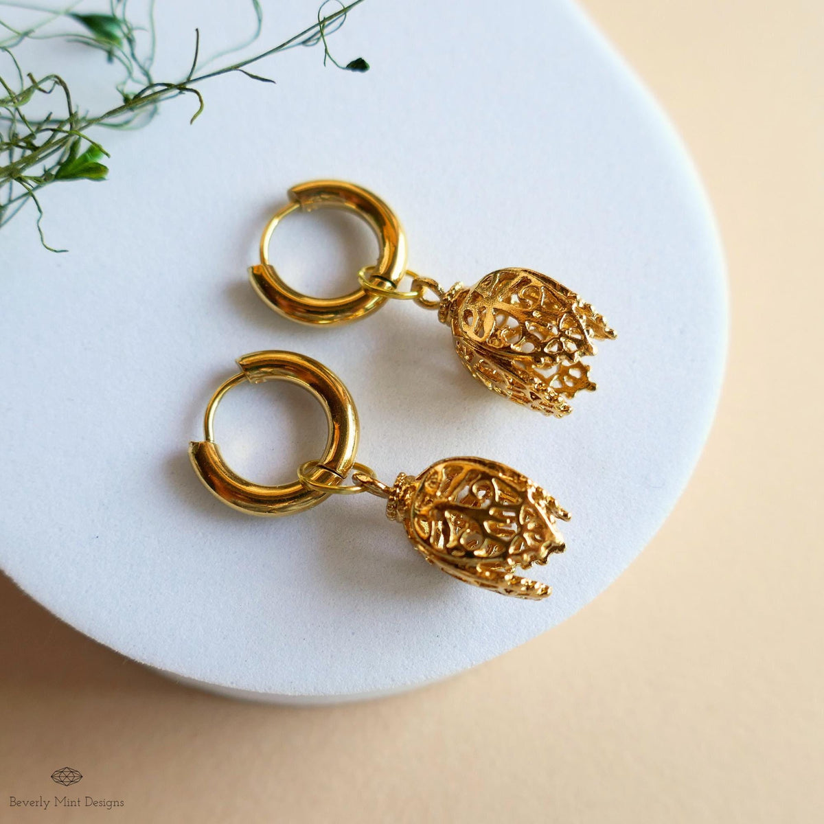 [Etsy 4445301666 image 1/7 id 7748761018] Gold Filigree Hoop Earrings, Tulip Drop Earrings, Gold Huggie earrings, Floral Dangle Earrings, Vintage Style Jewelry