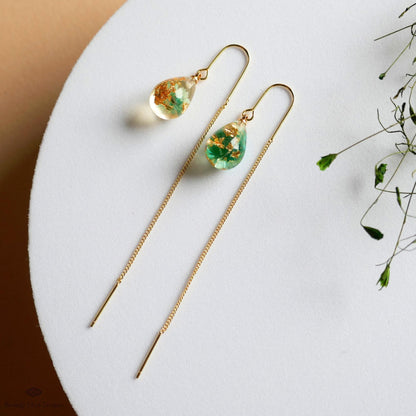 Pressed Flower Threader Earrings, Gold Chain Earrings, Resin Floral Jewelry, Dainty Drop Earrings, Sensitive Ear & Clip-On Options