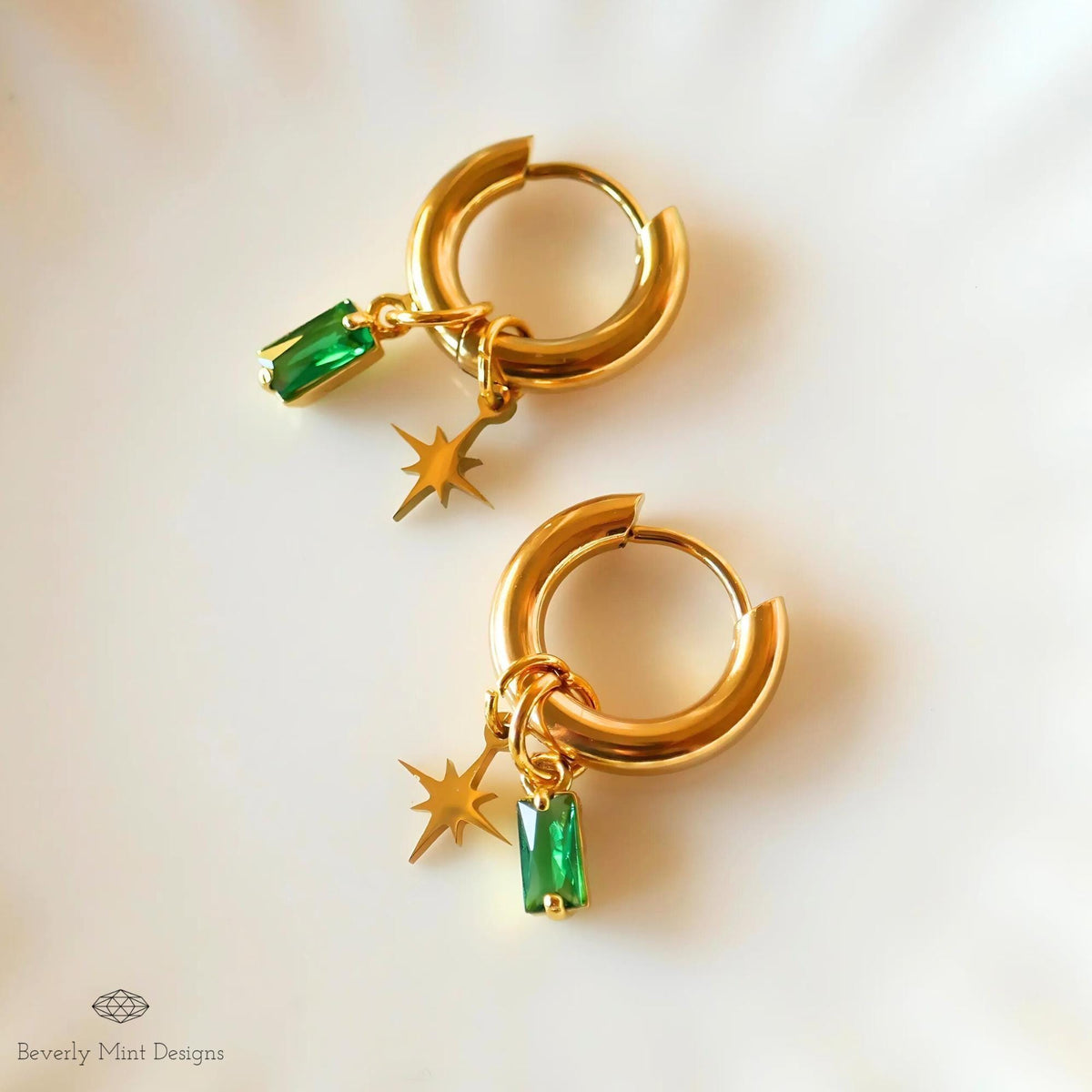 Gold Hoop Earrings with Green Gem and Starburst, Celestial Dangle Earrings, Minimalist Modern Jewelry, Chunky Huggie Hoops