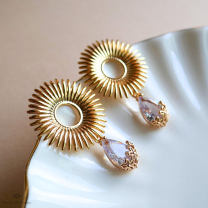 Sunburst Crystal Drop Earrings – Gold Statement Earrings with Teardrop Zircon, Art Deco Wedding Jewelry, Vintage Glam