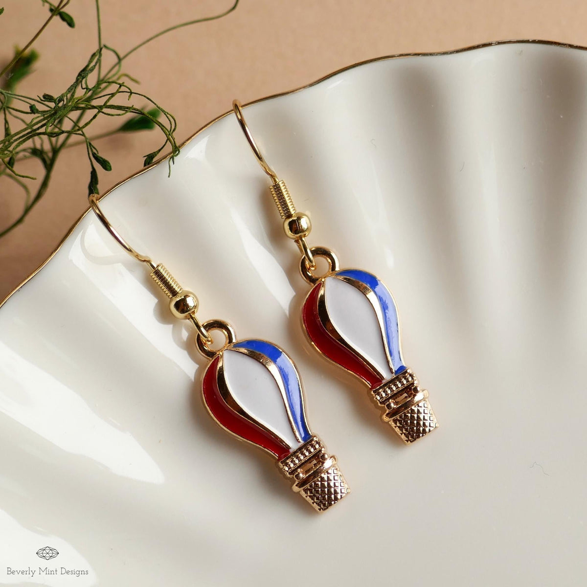 Patriotic Hot Air Balloon Earrings , Red White Blue Dangle Jewelry, USA 4th of July Earrings, Sensitive Ear & Clip-On Options