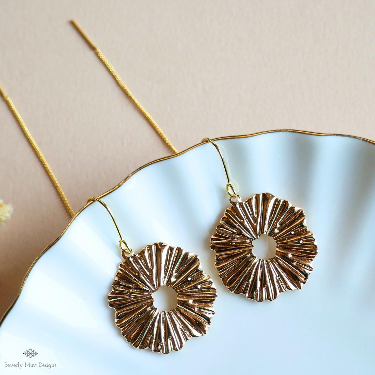 Gold Textured Disc Threader Earrings, Bold Statement Dangle Earrings, Sculptural Jewelry, Sensitive Ear & Clip-On Options