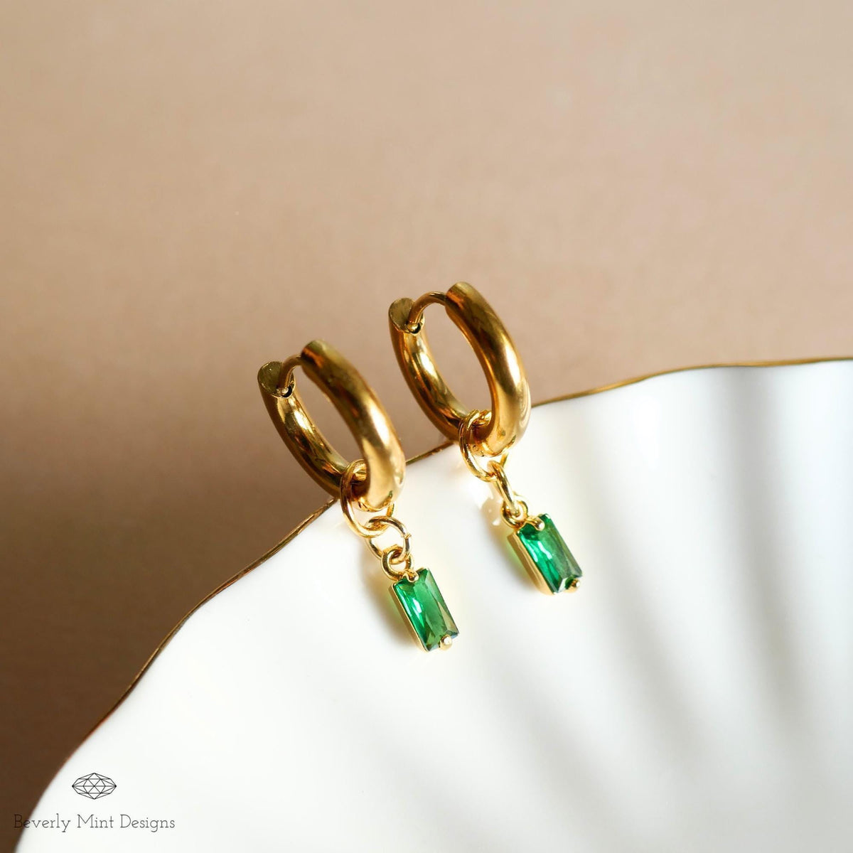 Chunky Gold Hoop Earrings, Green Stone Drop Earrings, Dainty Huggie Hoops, Minimalist Gold Jewelry for Women, Lightweight
