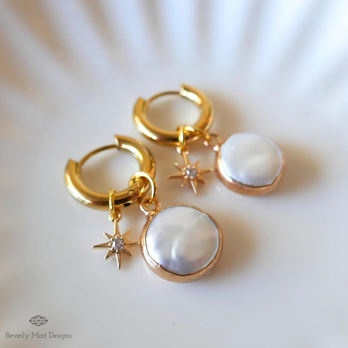 Gold Pearl Star Hoop Earrings, Celestial Dangle Earrings, Elegant Pearl Jewelry, Minimalist Statement Earrings