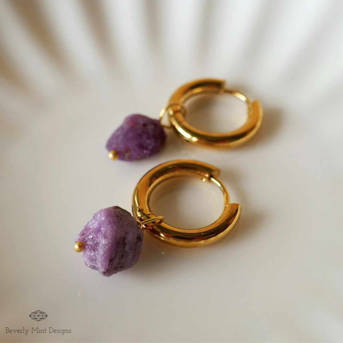 Raw Ruby Stone Earrings, 18K Gold Huggie Hoop Earrings with July Birthstone, Red Stone Earrings , Purple/Red Jewelry, Gift For Her