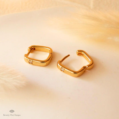 Huggie Earrings Gold Dainty Earrings,14K Gold Plated, Square Earrings, Minimalist Earrings, Simple Gold Earrings