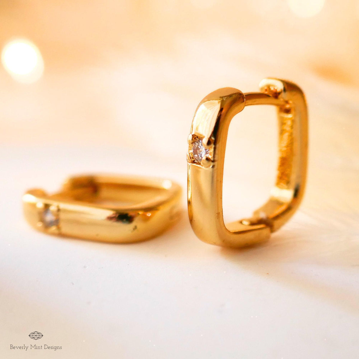 Huggie Earrings Gold Dainty Earrings,14K Gold Plated, Square Earrings, Minimalist Earrings, Simple Gold Earrings