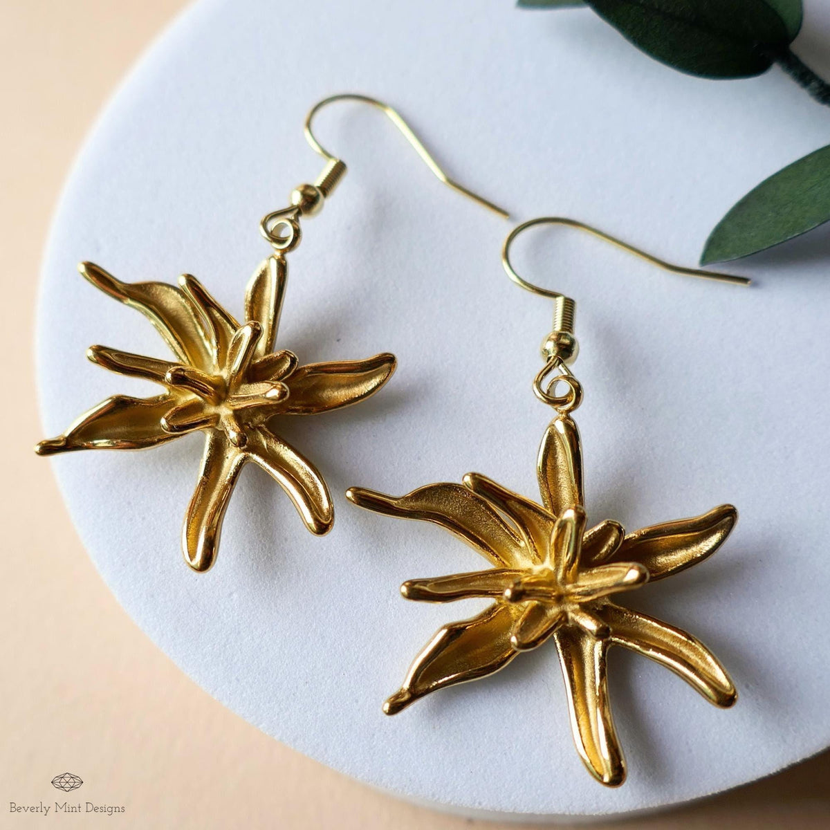 Gold Lily Flower Earrings, Sculptural Floral Earrings , Nature Inspired Botanical Jewelry, Sensitive Ear & Clip-On Options