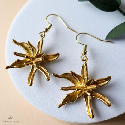 Gold Lily Flower Earrings, Sculptural Floral Earrings , Nature Inspired Botanical Jewelry, Sensitive Ear & Clip-On Options