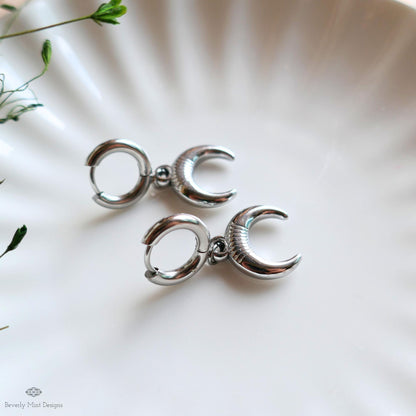 Crescent Moon Hoop Earrings , Boho Silver Dangle Earrings, Witchy Celestial Jewelry, Lunar Hoop Earrings for Women