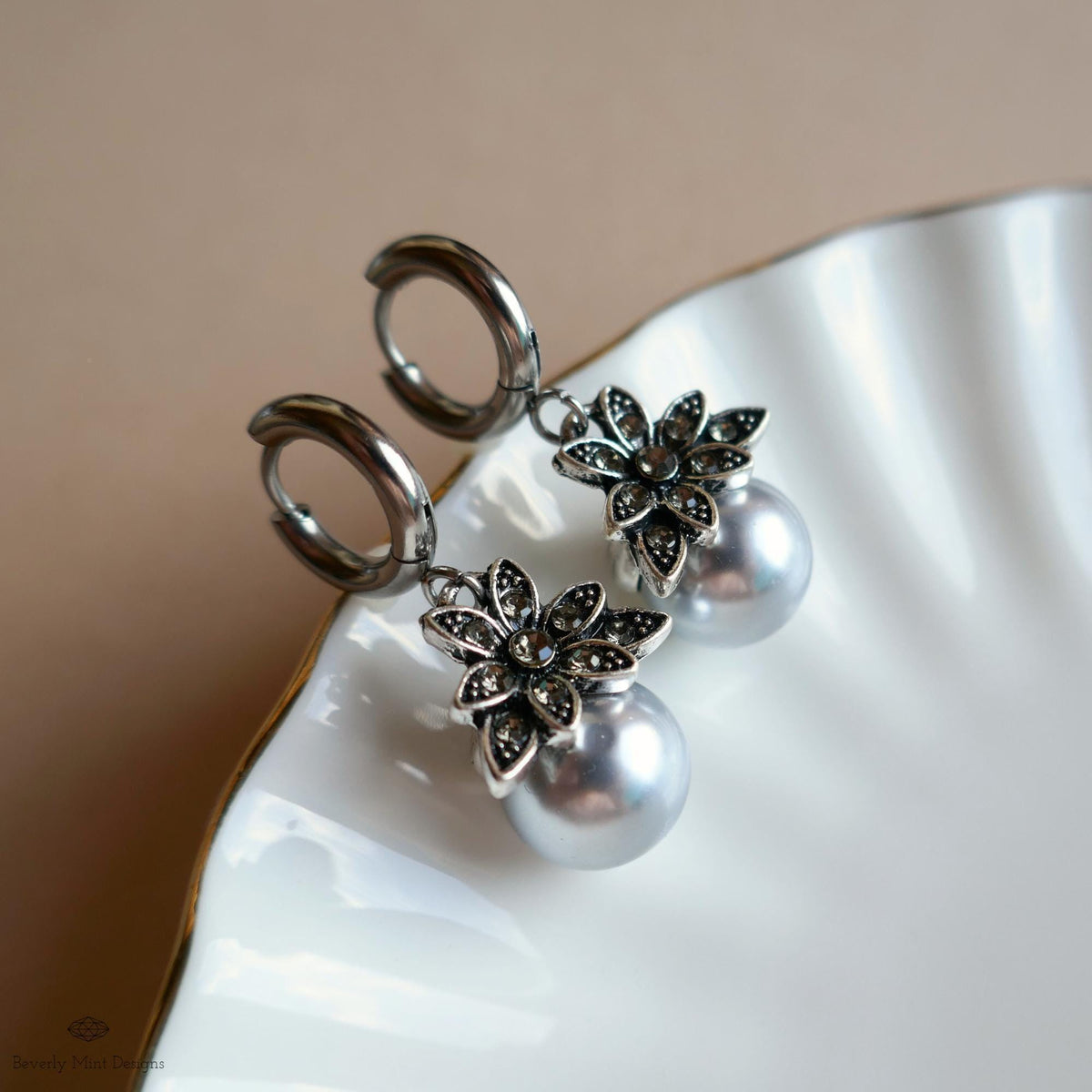 Silver Pearl Earrings, Vintage Floral Earrings, Statement Drop Earrings, Antique Style Jewelry, Elegant Handmade Earrings