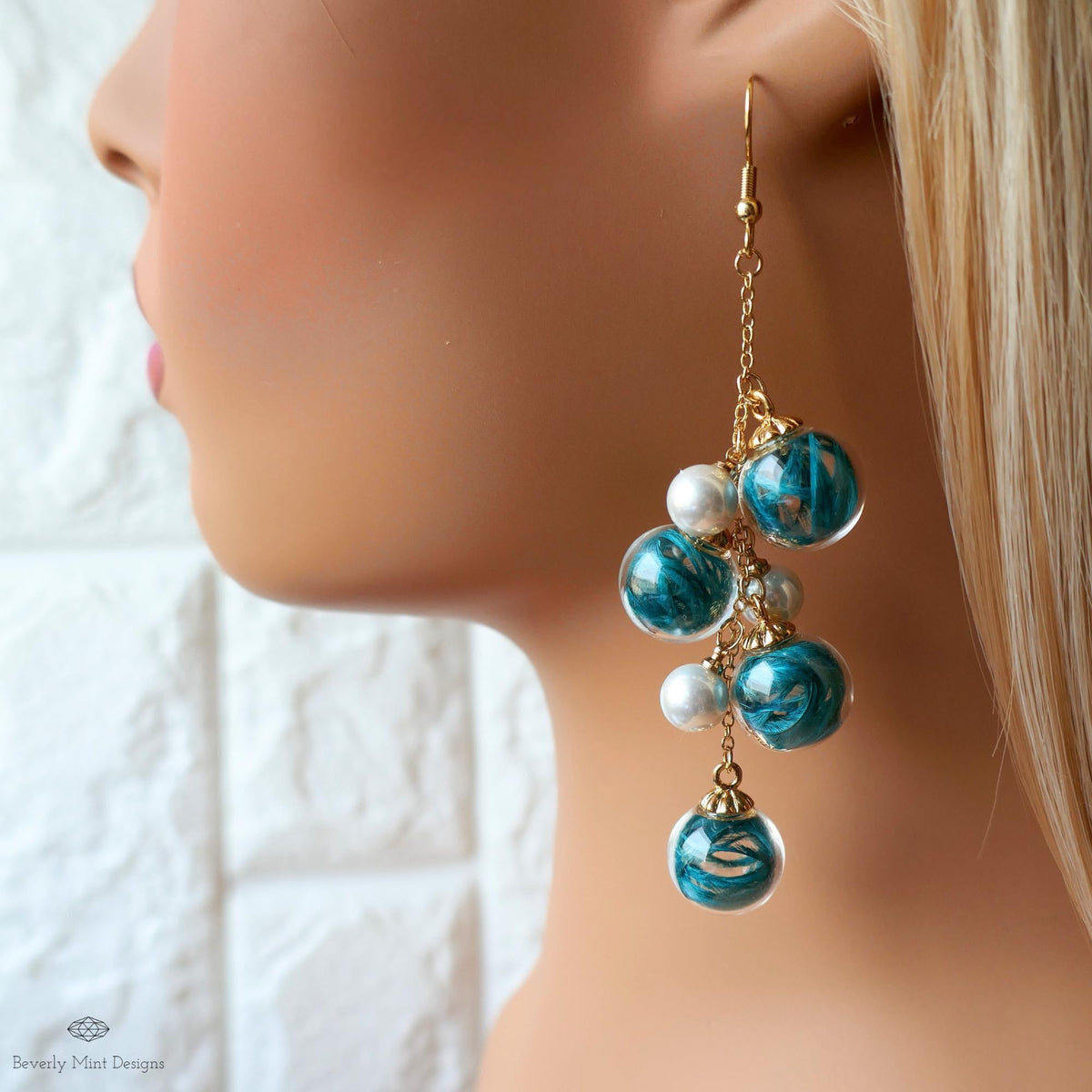 Bubble Earrings , Dangle Glass Beaded Earrings with Pearls, Gold Chain Lightweight Fairycore Jewelry, Sensitive Ear & Clip-On Options
